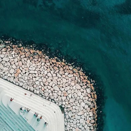 Klama Luxury Vollga Durrës